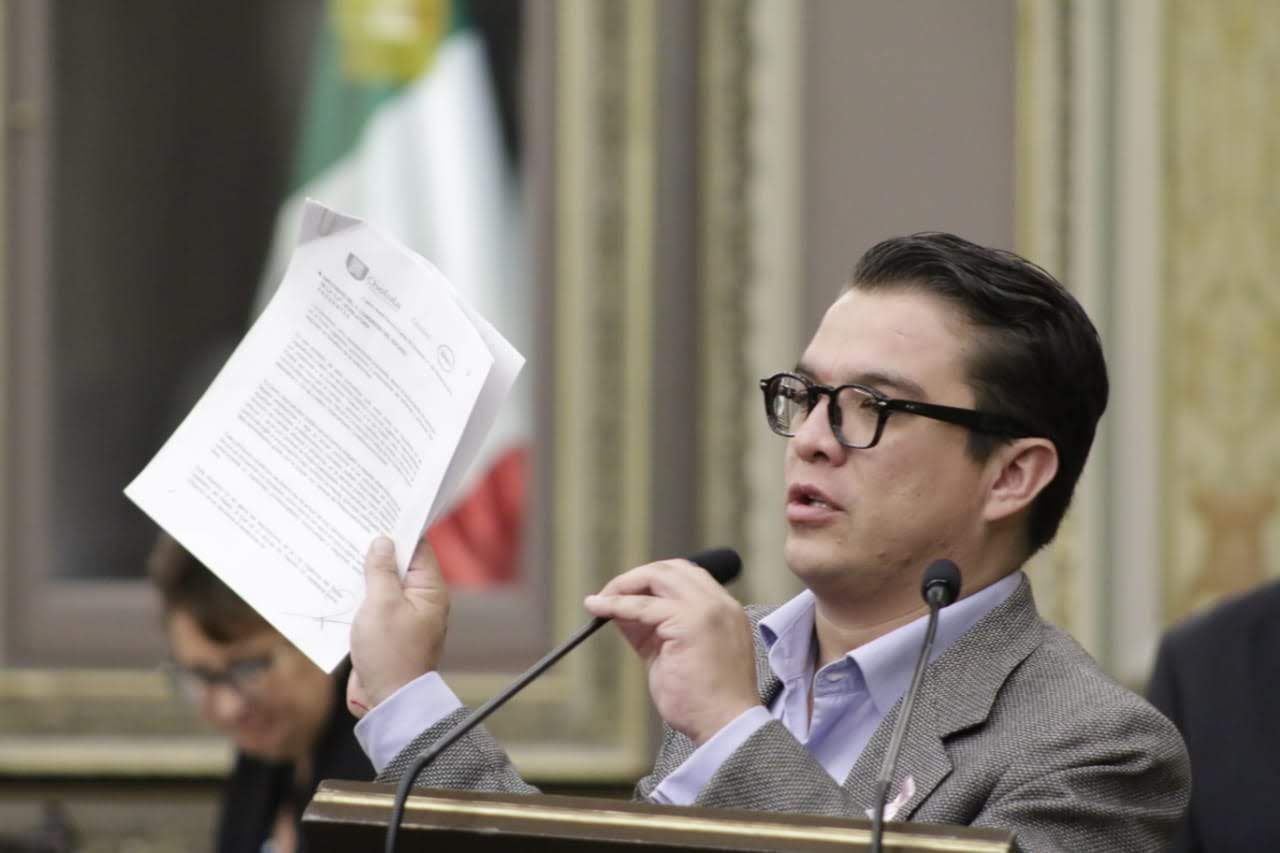 Exigen al senador Alejandro Armenta no interferir en FuerzaXMéxico en Puebla: Gerardo Islas