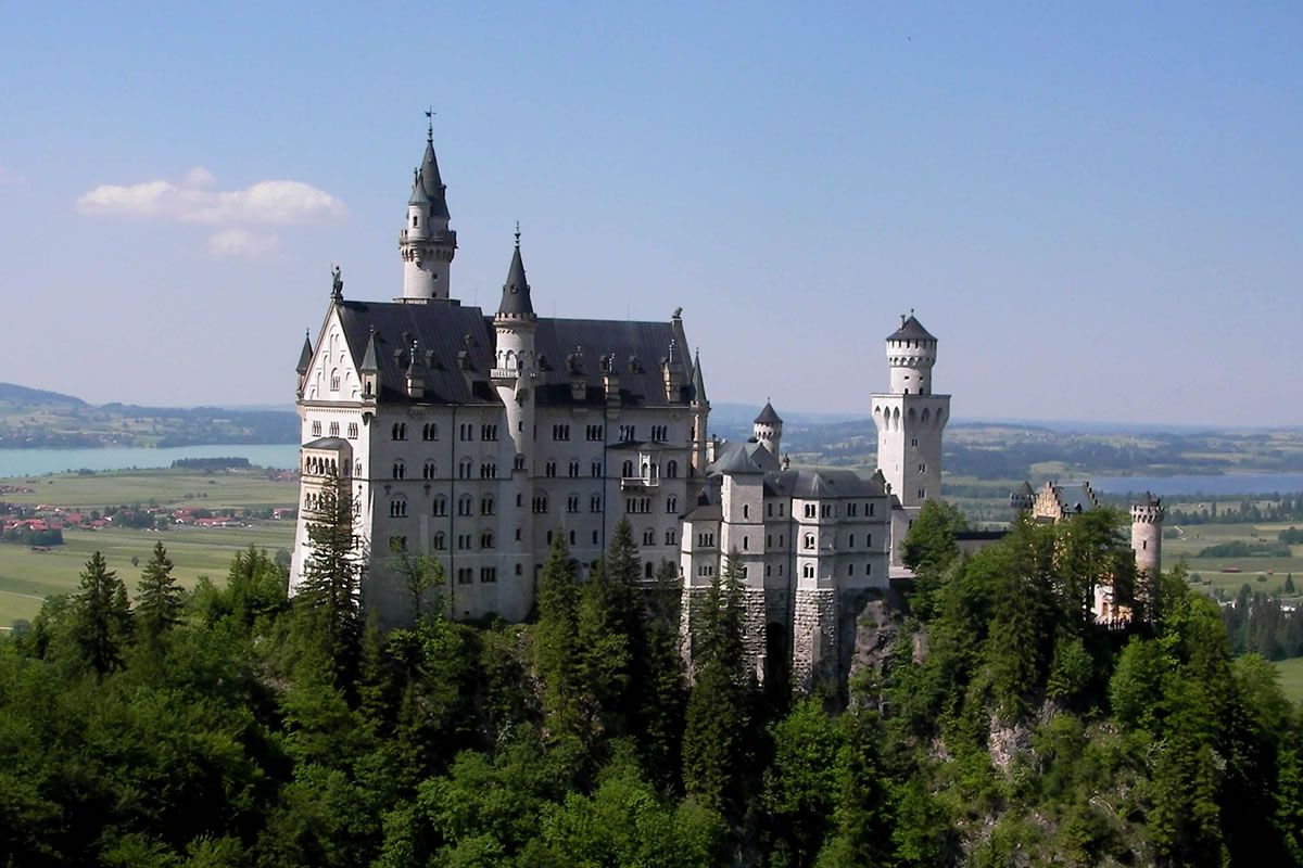 Hoteleus.com presenta el top 6 de sus tours para viajar a Europa este verano