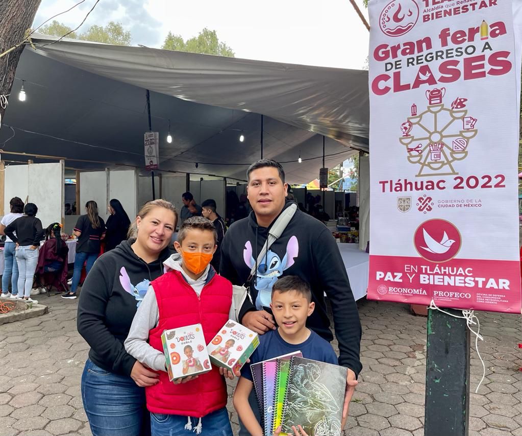 Tláhuac inaugura la Gran Feria del Regreso a Clases, en apoyo a la economía familiar