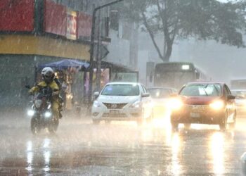 Lluvias inundan la CDMX