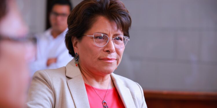 Martha Avila pide a oposición reflexionar sobre ratificación de Ernestina Godoy