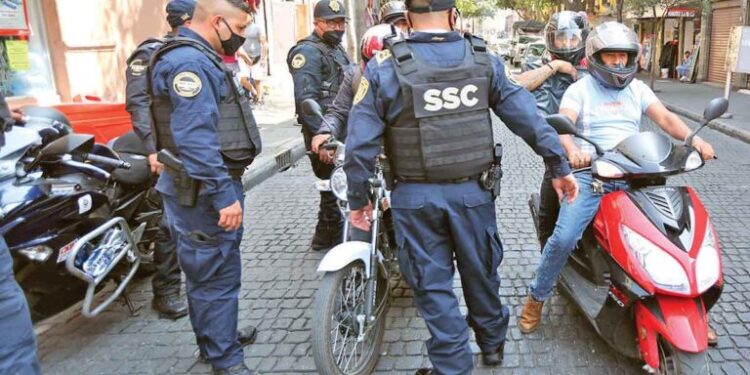 Delincuencias sobre ruedas, retirarán licencia a criminales