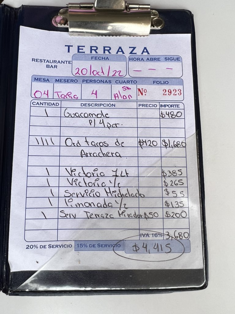 Cobros excesivos en terrazas del Centro Histórico