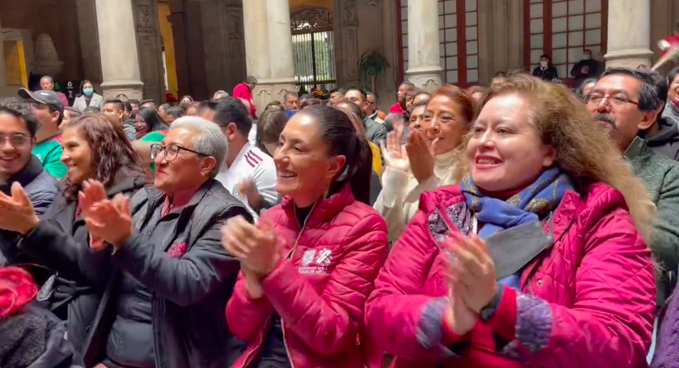 Sheinbaum le echa porras a la Selección en partido contra Polonia