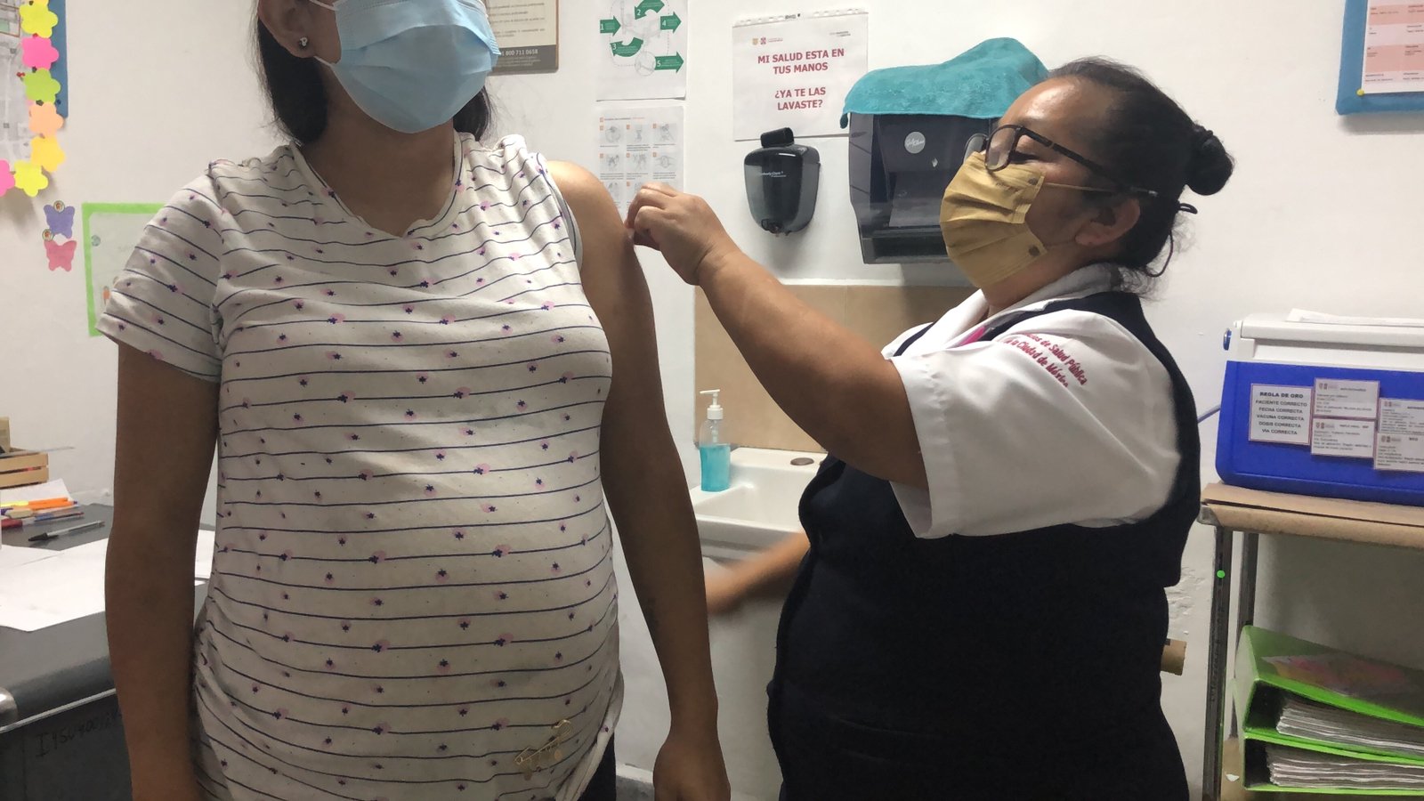 *Llaman a suspender aplicación de vacuna cubana en la CDMX*