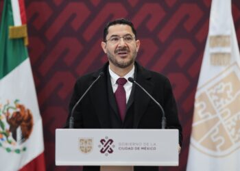 Para "combatir la corrupción inmobiliaria", el Jefe de Gobierno CDMX retira el PGD y PGOT del Congreso