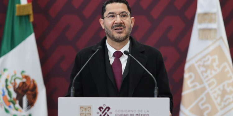 Para "combatir la corrupción inmobiliaria", el Jefe de Gobierno CDMX retira el PGD y PGOT del Congreso