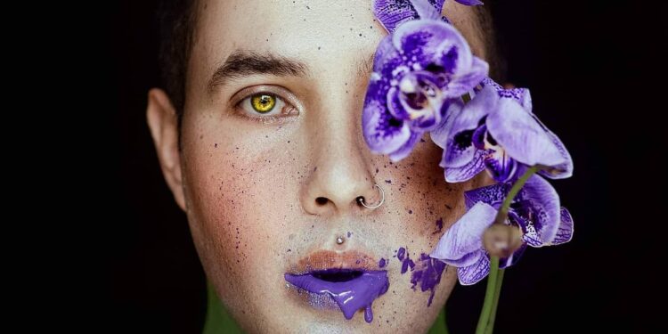 El ojo de Salem, Arte y sanción