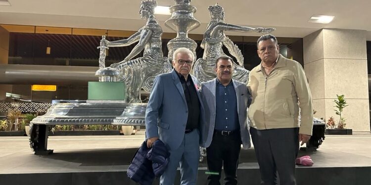 Buscarán parar en diputados federal una licitación para autobuses contaminantes en Querétaro