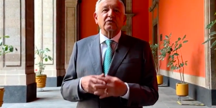 AMLO reaparece, dijo que sí hubo desvanecimiento