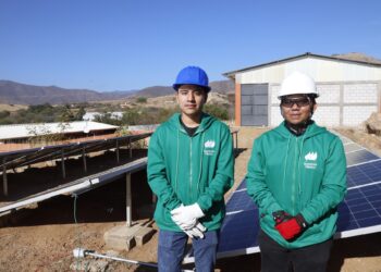Iberdrola México entrega 17 becas a estudiantes de Oaxaca