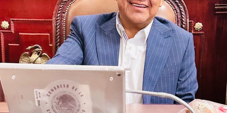 Quieren que las ‘mañaneras’ sean obligatorias