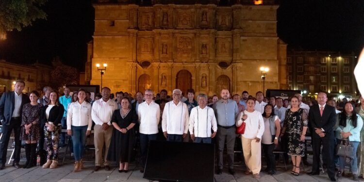 Gobierno de Oaxaca e Iberdrola México trazan hoja de ruta para iluminar edificios históricos