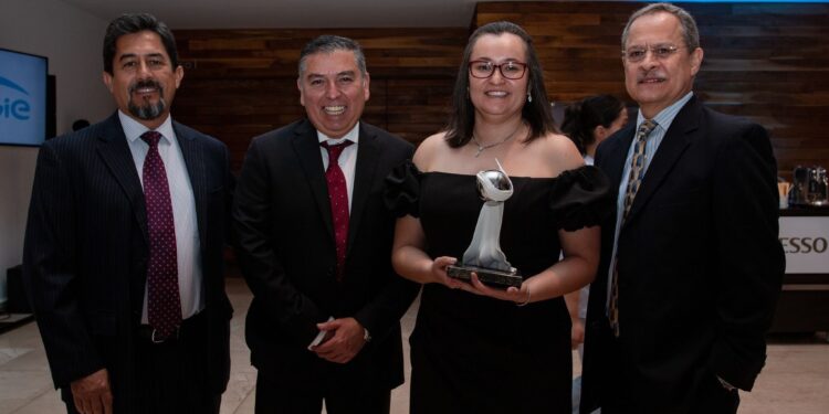 El primer "Galardón Mujer e Industria" de la Canacintra va para Ternium