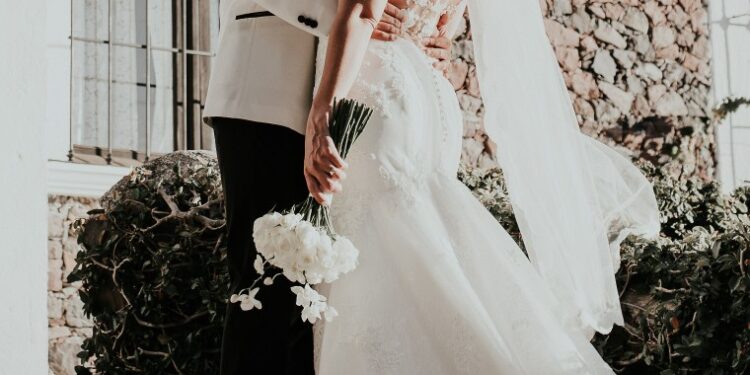 Bodas.com.mx explica los motivos para contratar proveedores reconocidos para una boda