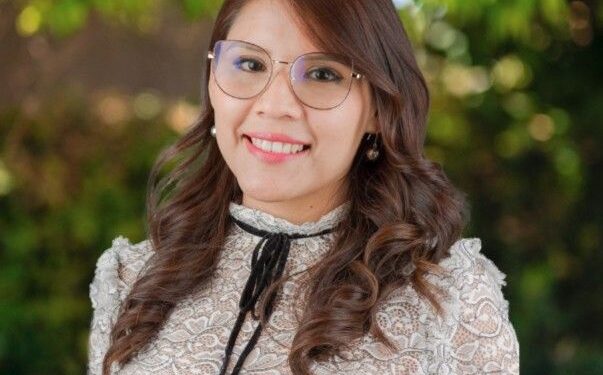 Mujeres abren camino a la electromovilidad: Nhiura Coaquira