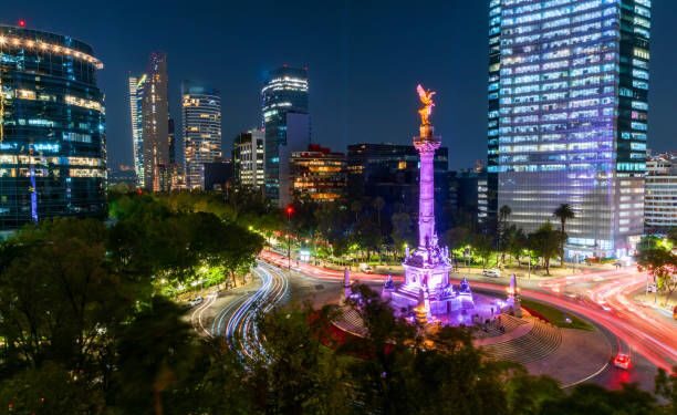 Sistemas de transporte y oferta de vivienda en renta en la Ciudad de México: Tasvalúo