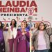 Claudia Sheinbaum sostiene encuentro con mujeres