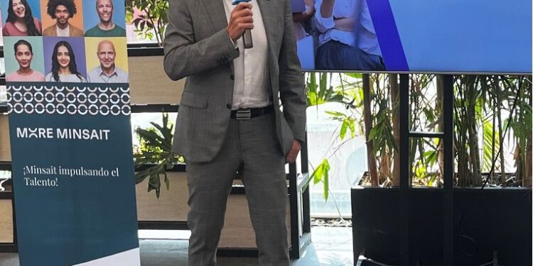 Hack Day 2024 Minsait Girl Power: Empoderando el futuro