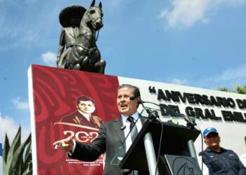 Conmemoran natalicio de Emiliano Zapata en Coyoacán