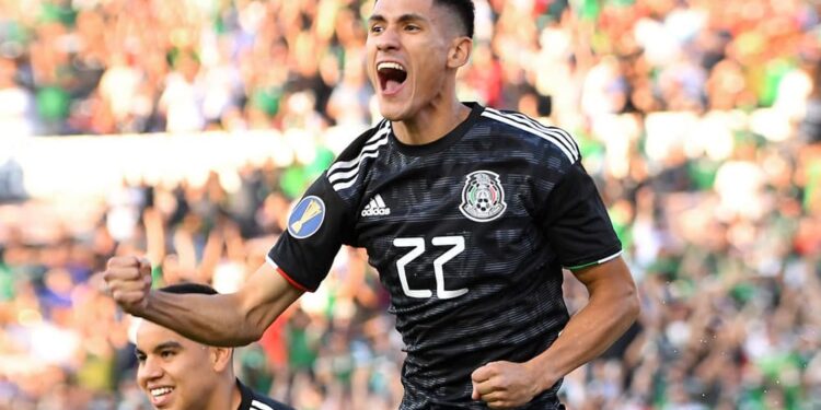 Uriel Antuna y su posible traspaso al AEK de Atenas: