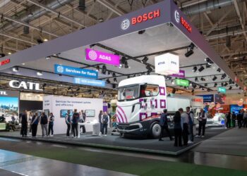 Bosch impulsa software y tecnología para camiones