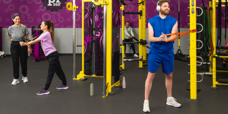 La Zona Libre de Críticas se prepara para la fiesta al grito de gratis