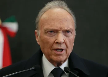 Claudia Sheinbaum se reúne con Alejandro Gertz Manero