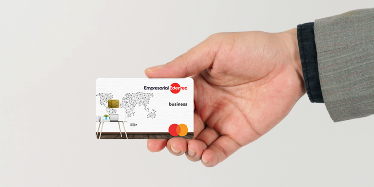 Tarjetas empresariales facilitan el pago de servicios en la gestión de facturas, según Edenred