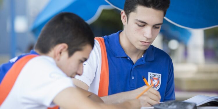 UNIVA destaca que estudiar inglés es clave para ampliar las oportunidades laborales