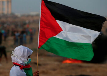 México llama a sus ciudadanos a evacuar Israel e Irán ante tensiones bélicas