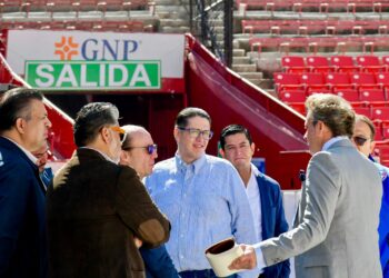 Desaparecen «franeleros» en el Estadio Azul y la Plaza de Toros, afirma alcaldía BJ