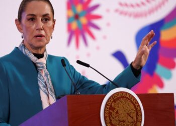 Claudia Sheinbaum y Donald Trump revelan versiones diferentes de su llamada