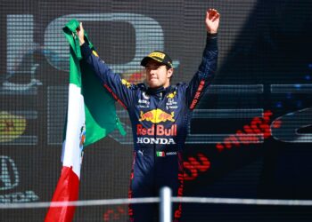 Checo Pérez regresa a México para la Feria Estatal León 2025