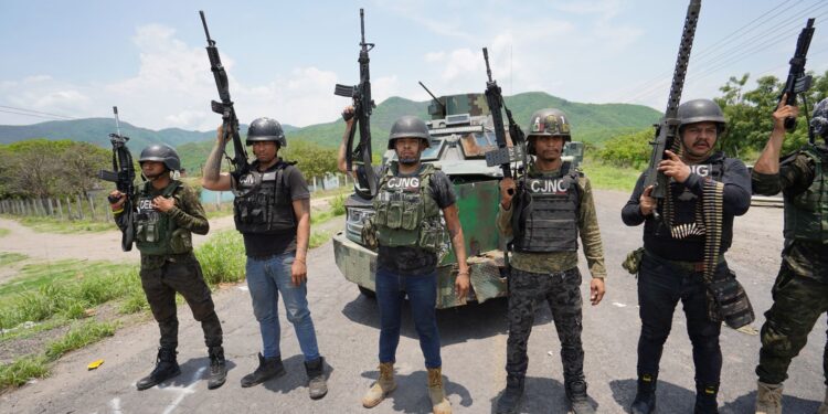 ¿Cártel de Sinaloa y CJNG unidos? Montenegro revela una posible fusión de los grupos criminales