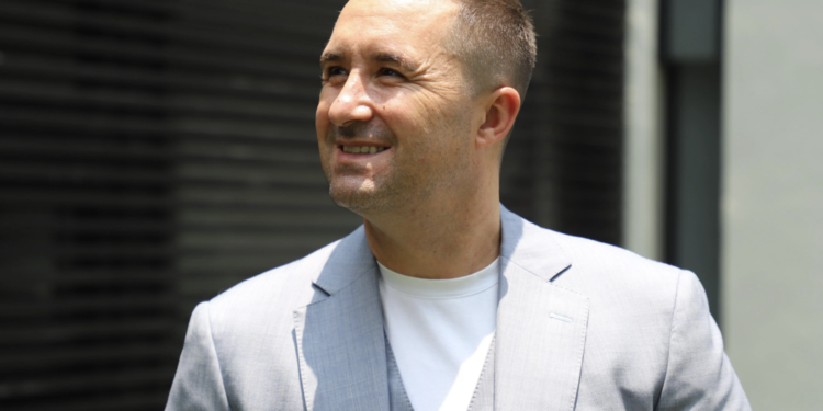 Julián Fernández Fernández: México y su papel en el comercio exterior