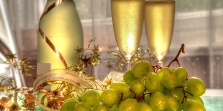 Precio de las uvas se dispara a 300 pesos el kilo en Tampico