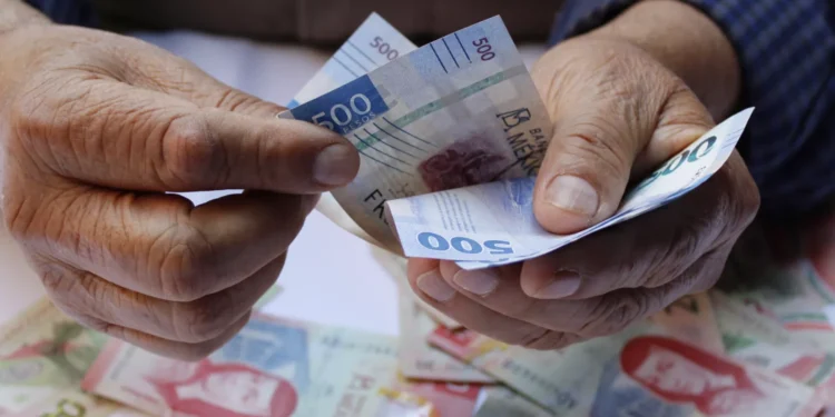 Aguinaldo y vacaciones: ¿Qué pasa si no me pagan antes de Navidad? Esto dice la Ley Federal del Trabajo