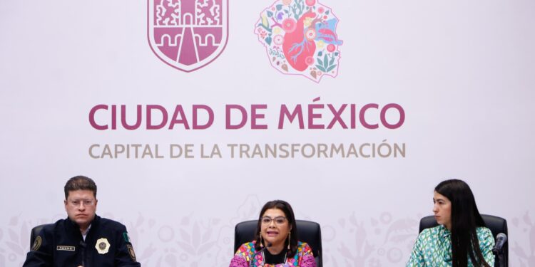 Anuncia Brugada “gran programa de regularización” en mercados públicos