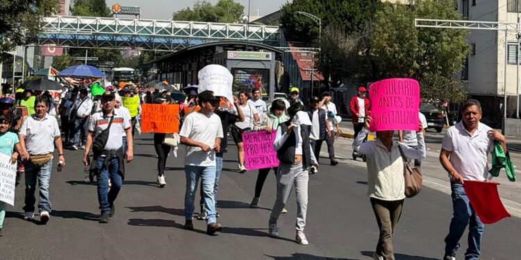 Megamarcha de Mercados Públicos de CDMX: comerciantes exigen diálogo en la Sedeco
