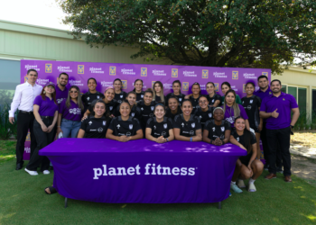 Planet Fitness se une a Tigres Femenil para fortalecer el deporte femenino en México