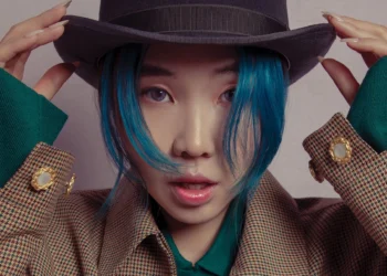 Influencer surcoreana es criticada por monetizar con familia deportada de EE.UU.