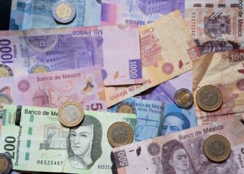 Peso mexicano se deprecia ante anuncio de aranceles de Trump