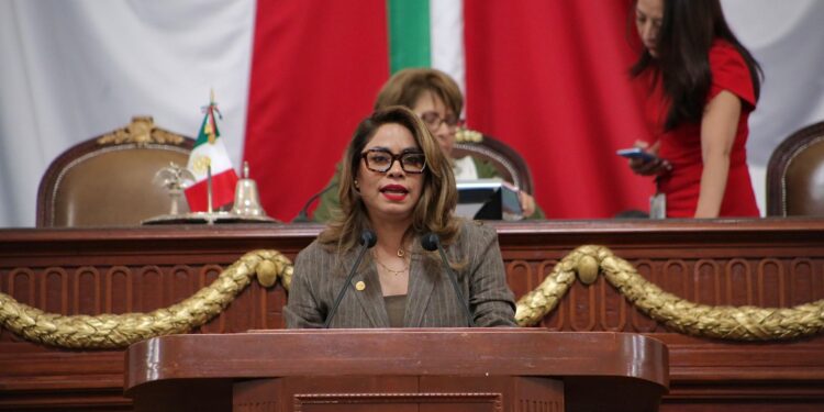 Le apuestan por la reinserción y retribución social del sistema carcelario