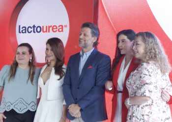 Maternidad afecta la piel de las mujeres hasta en un 90%, ‘Mamá hidrata y repara tu piel’ con Lactourea