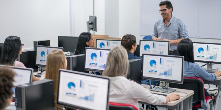 Formar con propósito, la clave para transformar desde la docencia: Tecmilenio