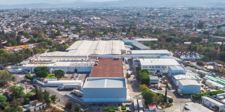 Avanzan plantas Tehuacán y Tecámac de Grupo Peñafiel su compromiso con la gestión responsable de residuos