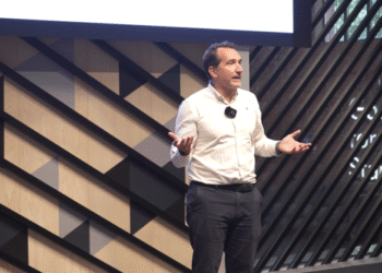 Coinscrap Finance presenta Smart Assistant: la IA que transformará la banca potenciada por Google Cloud