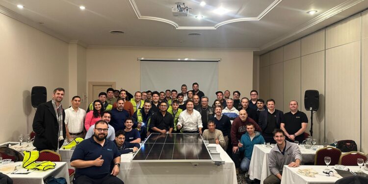 CONCLUYEN EMPRESAS CHINAS SMART SOLAR TOUR EN ARGENTINA