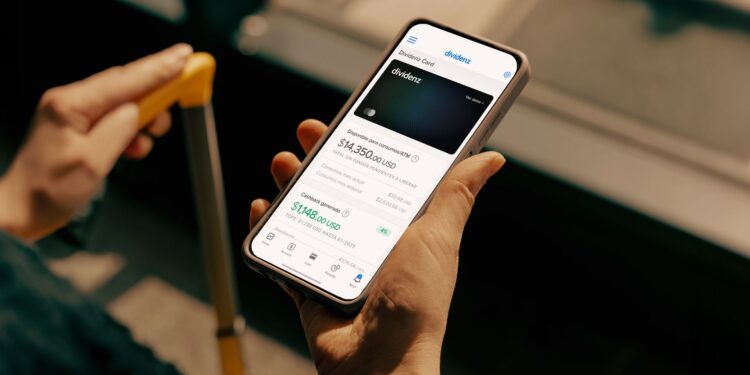 Dividenz lanza Dividenz Account, alternativa financiera en dólares respaldada por bienes raíces en EE.UU